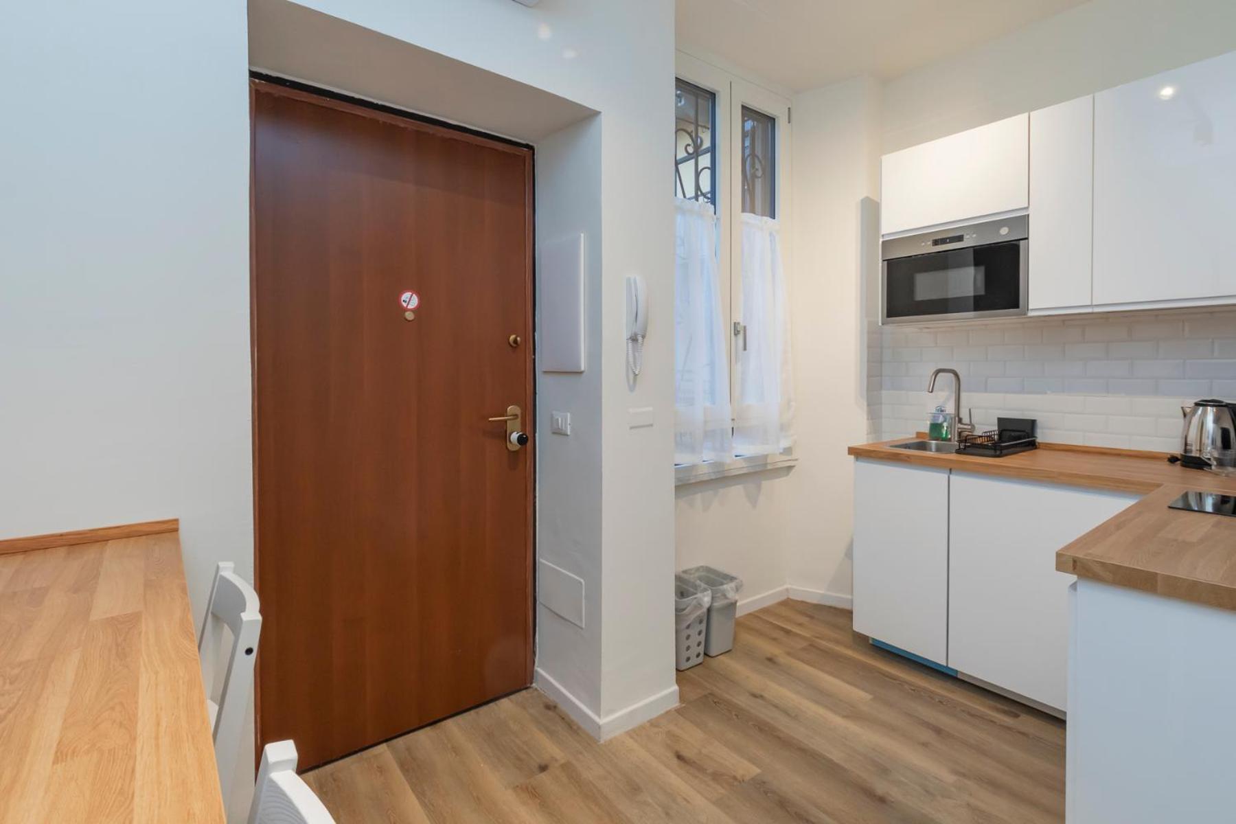 Apartment I Host - Pomponazzi Iris Milan